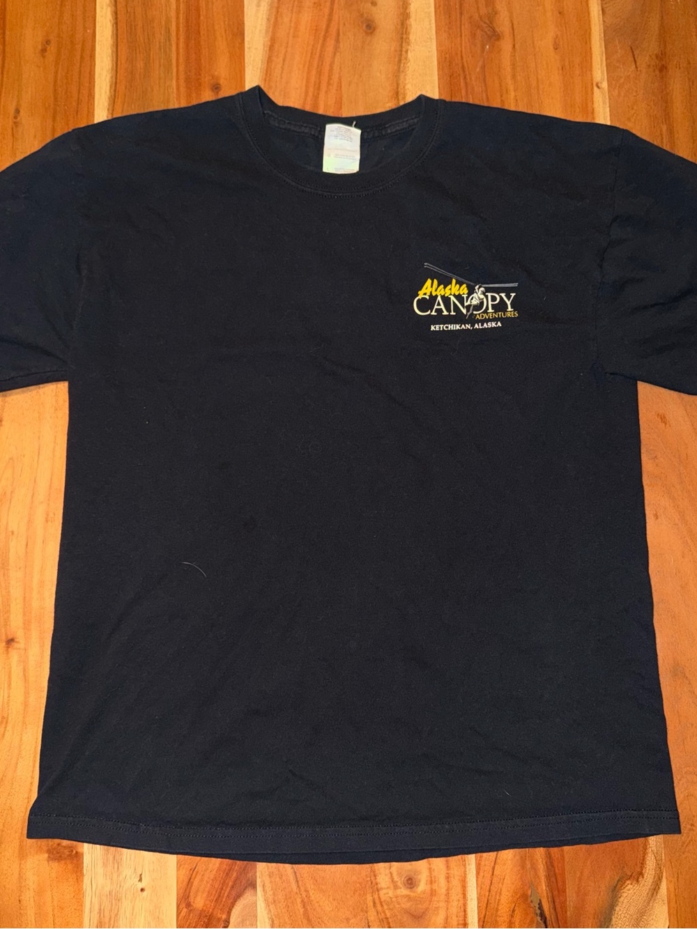 Men’s vintage Black Graphic T-Shirt size L. #019